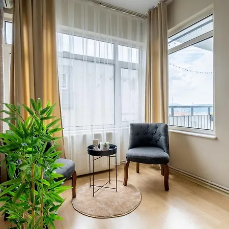 Spacious 2 Bedroom With Panoramic Bosphorus View Apartment