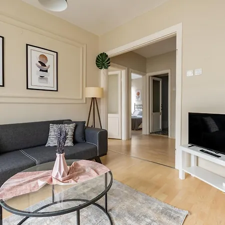 Spacious 2 Bedroom With Panoramic Bosphorus View Istanbul