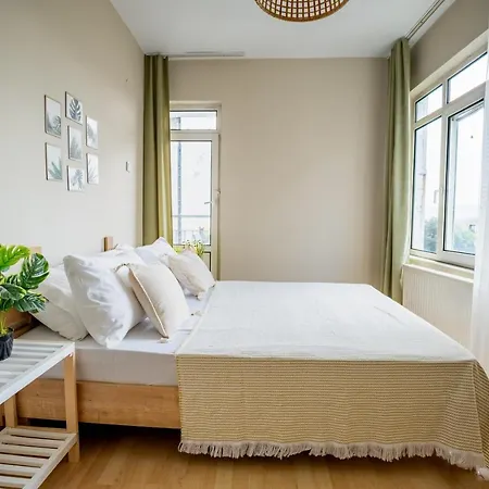 Spacious 2 Bedroom With Panoramic Bosphorus View Apartment Istanbul