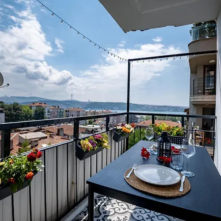 Spacious 2 Bedroom With Panoramic Bosphorus View Apartment *
